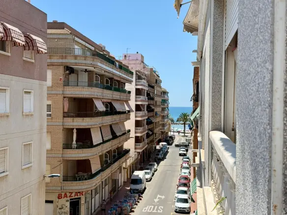 Apartment Of 80 M² With Sea View In Torrevieja, Spain