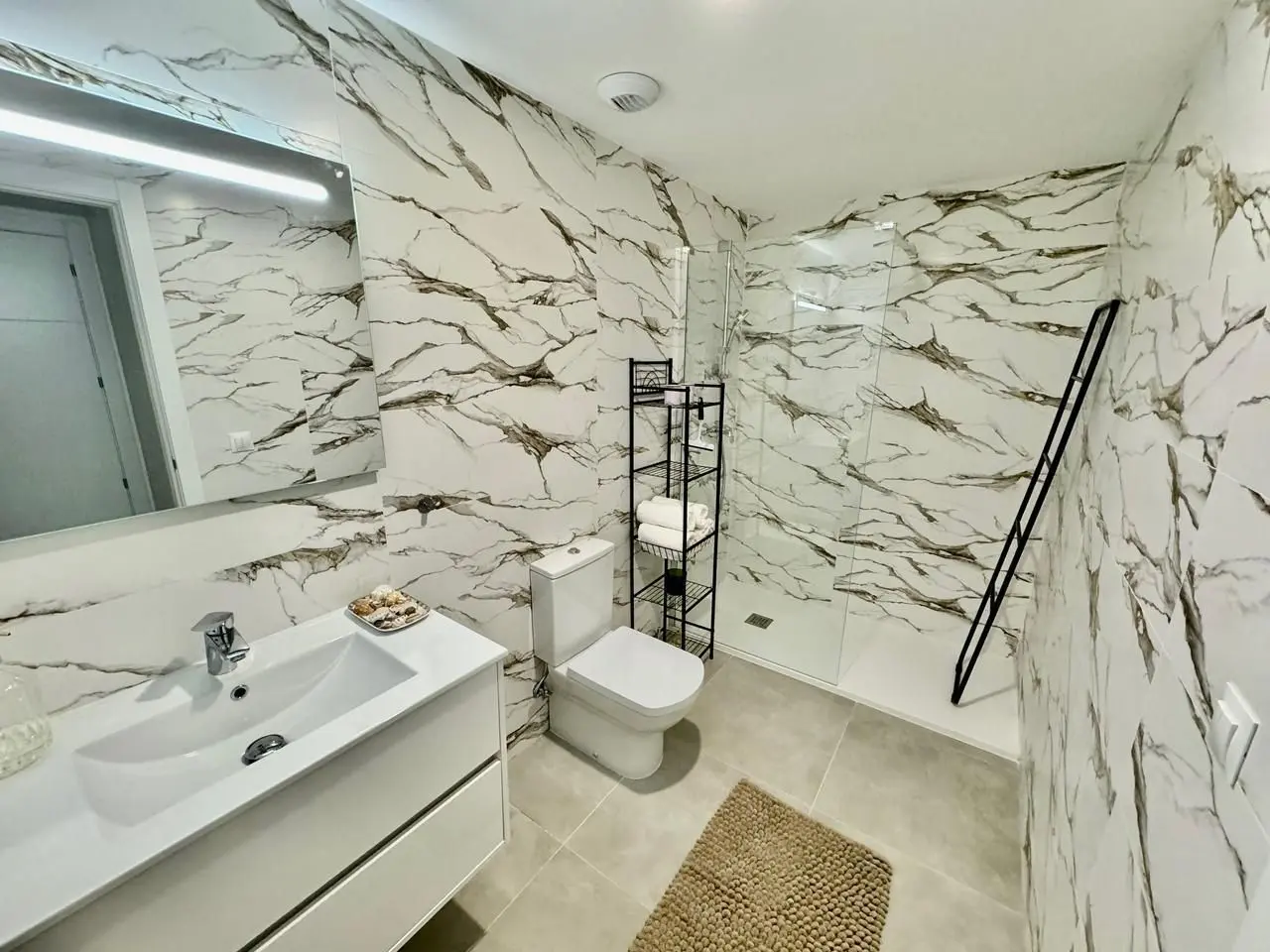 Apartment Of 104 M² In Orihuela Costa, Spain