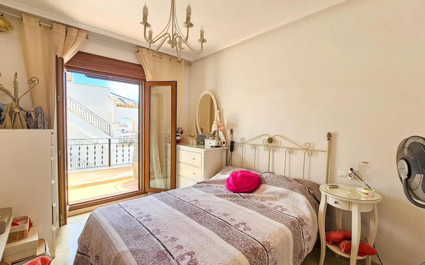 House Of 97 M² In Orihuela Costa, Spain