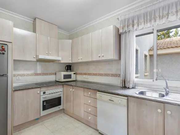 Villa Of 240 M² With Mediterranean Style In Rojales