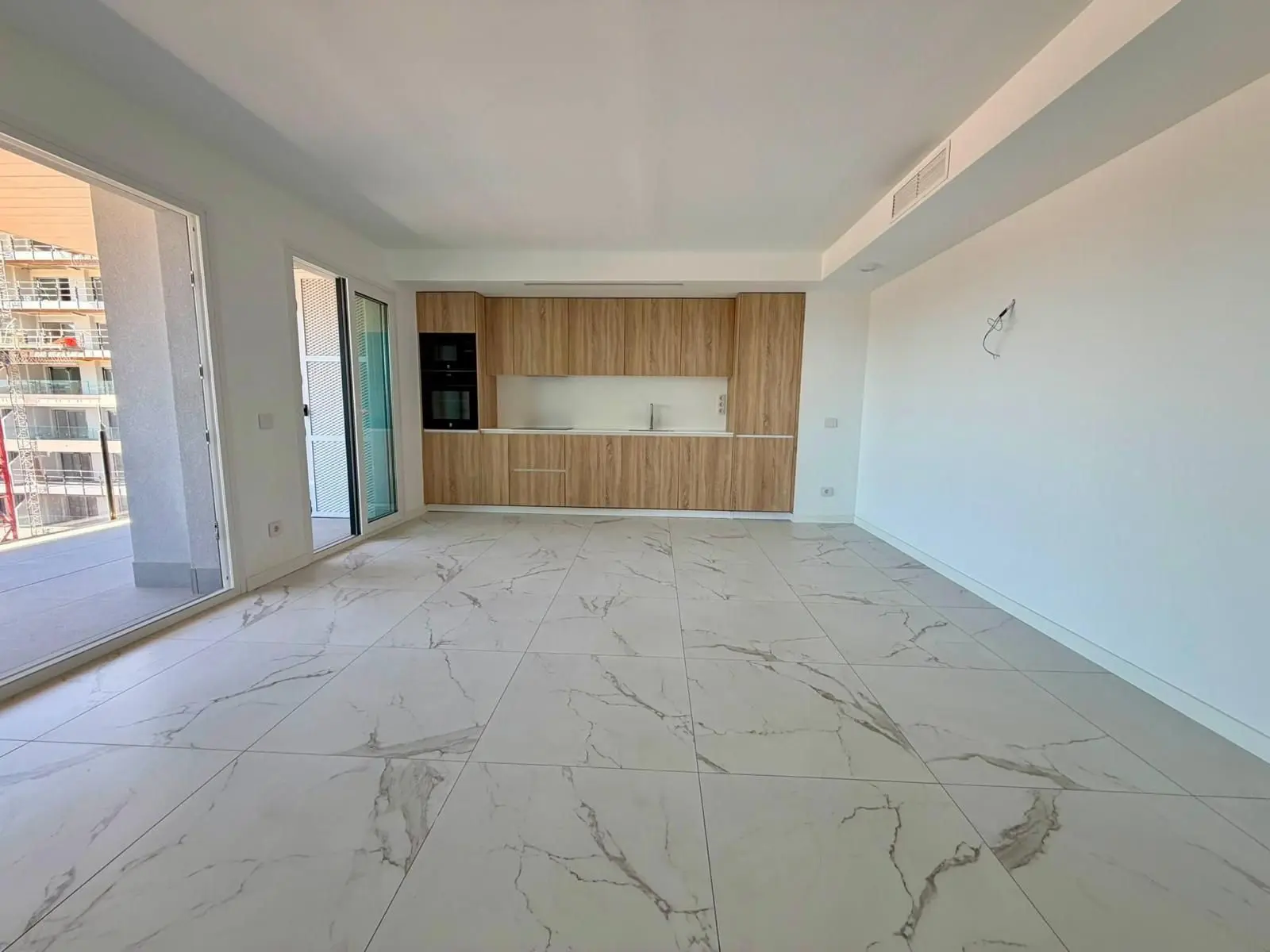 Apartment Of 76 M² In Torrevieja, Spain