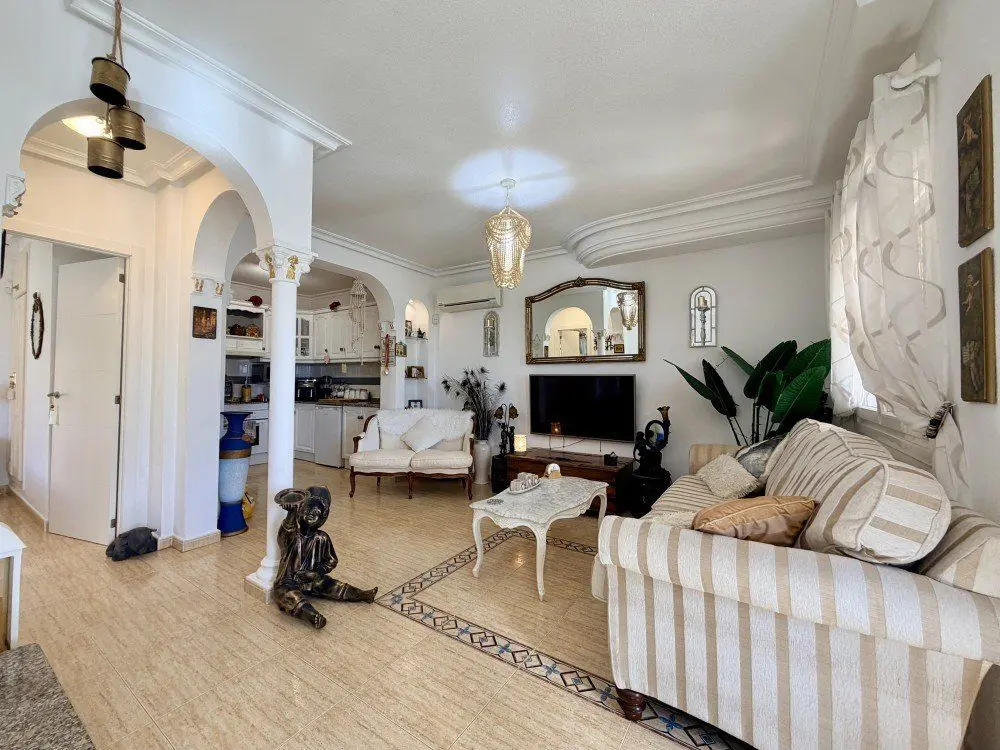 House Of 109 M² In Orihuela Costa, Spain