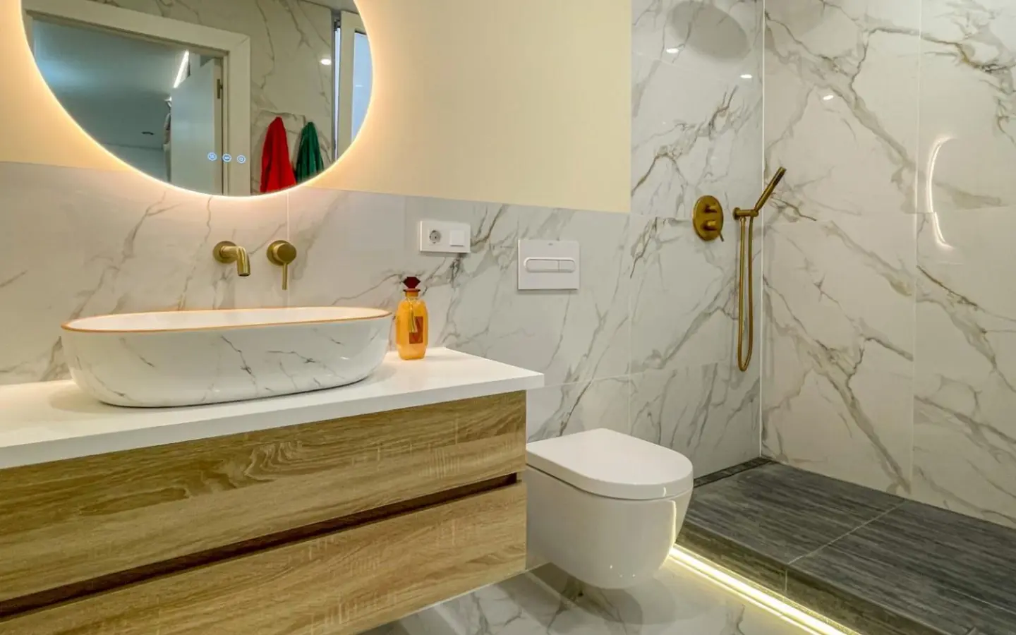 Apartment Of 91 M² In Torrevieja, Spain