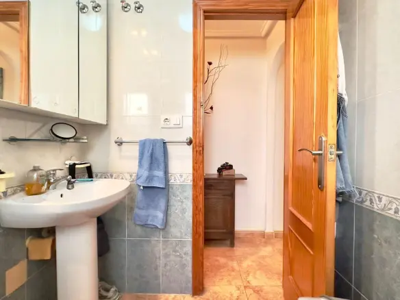 2-bedroom Penthouse In Torrevieja, Spain (73 M²)