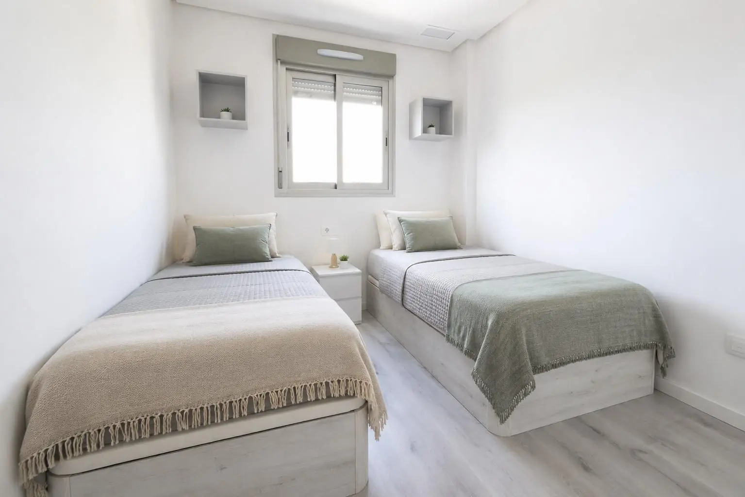Apartment Of 105 M² With Balcony In Orihuela Costa