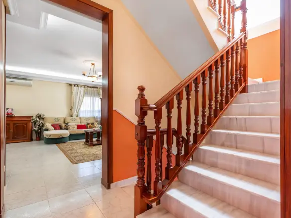 Villa Of 240 M² With Mediterranean Style In Rojales