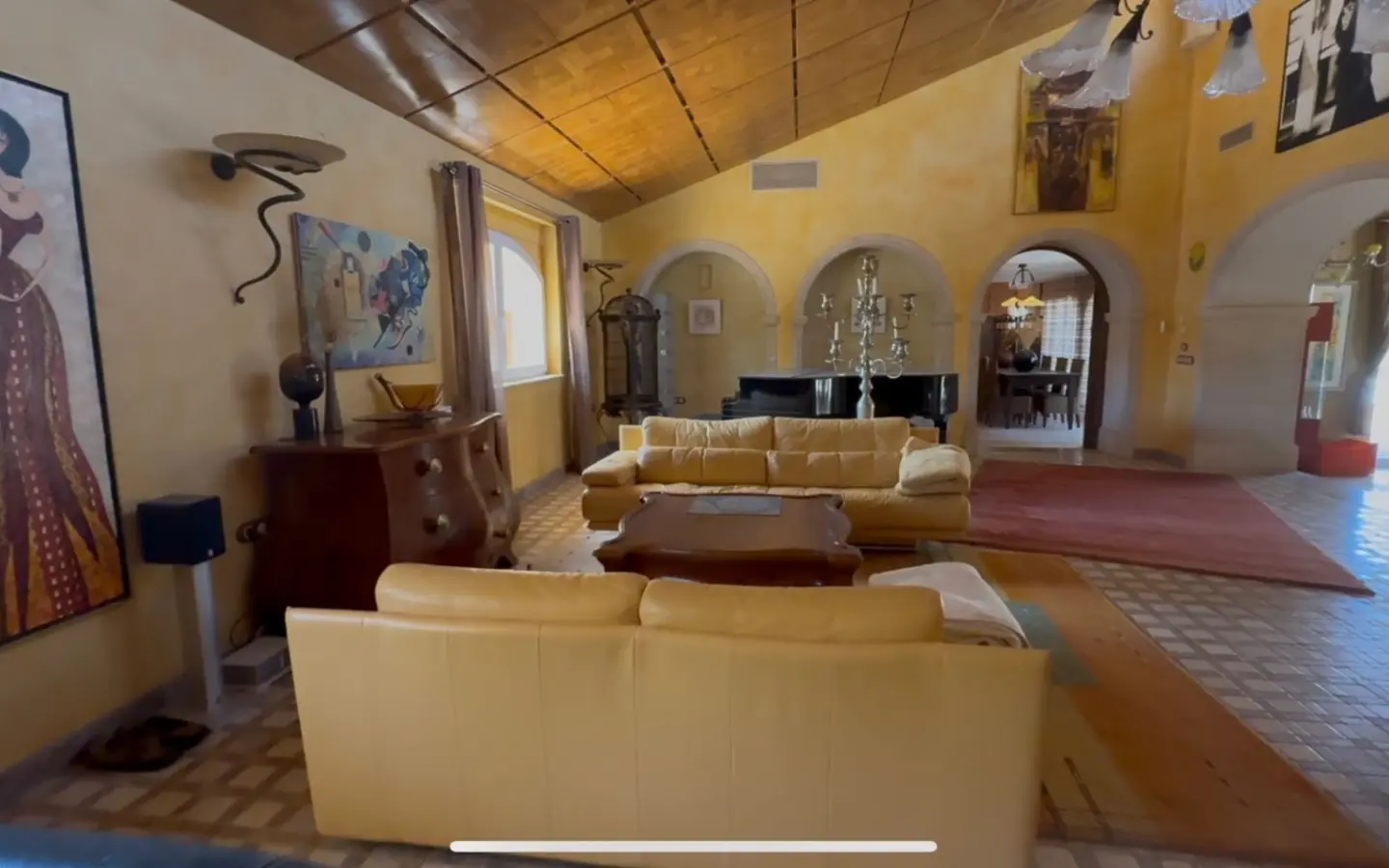 Villa Of 440 M² In Los Nietos, Spain