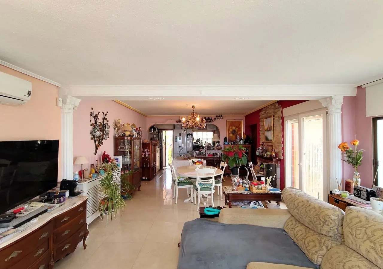 Villa Of 140 M² In Rojales, Spain