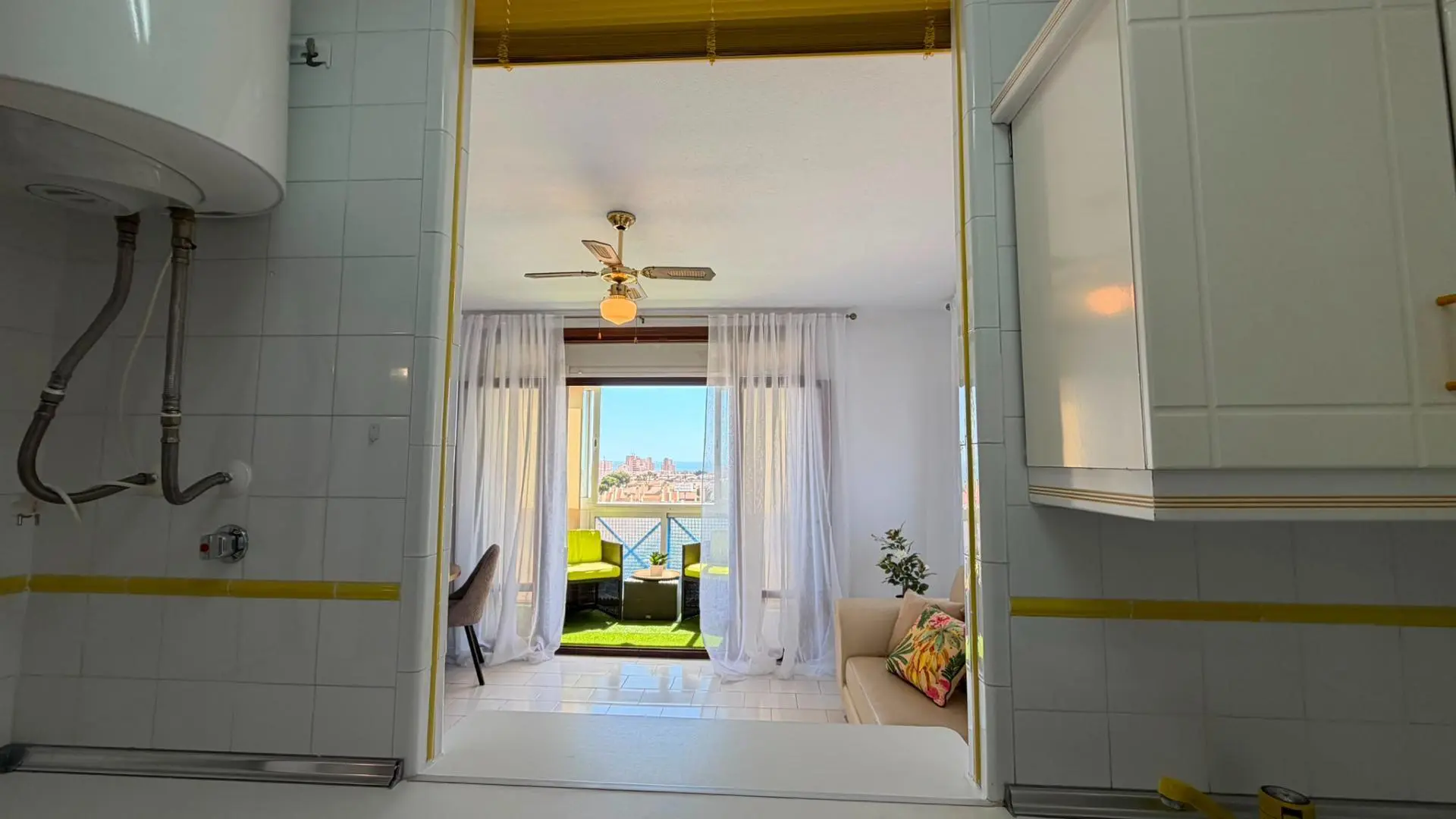 Apartment Of 63 M² In Torrevieja, Spain