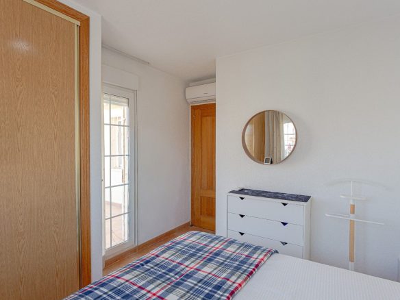 Villa Of 86 M² In Pilar De La Horadada, Spain