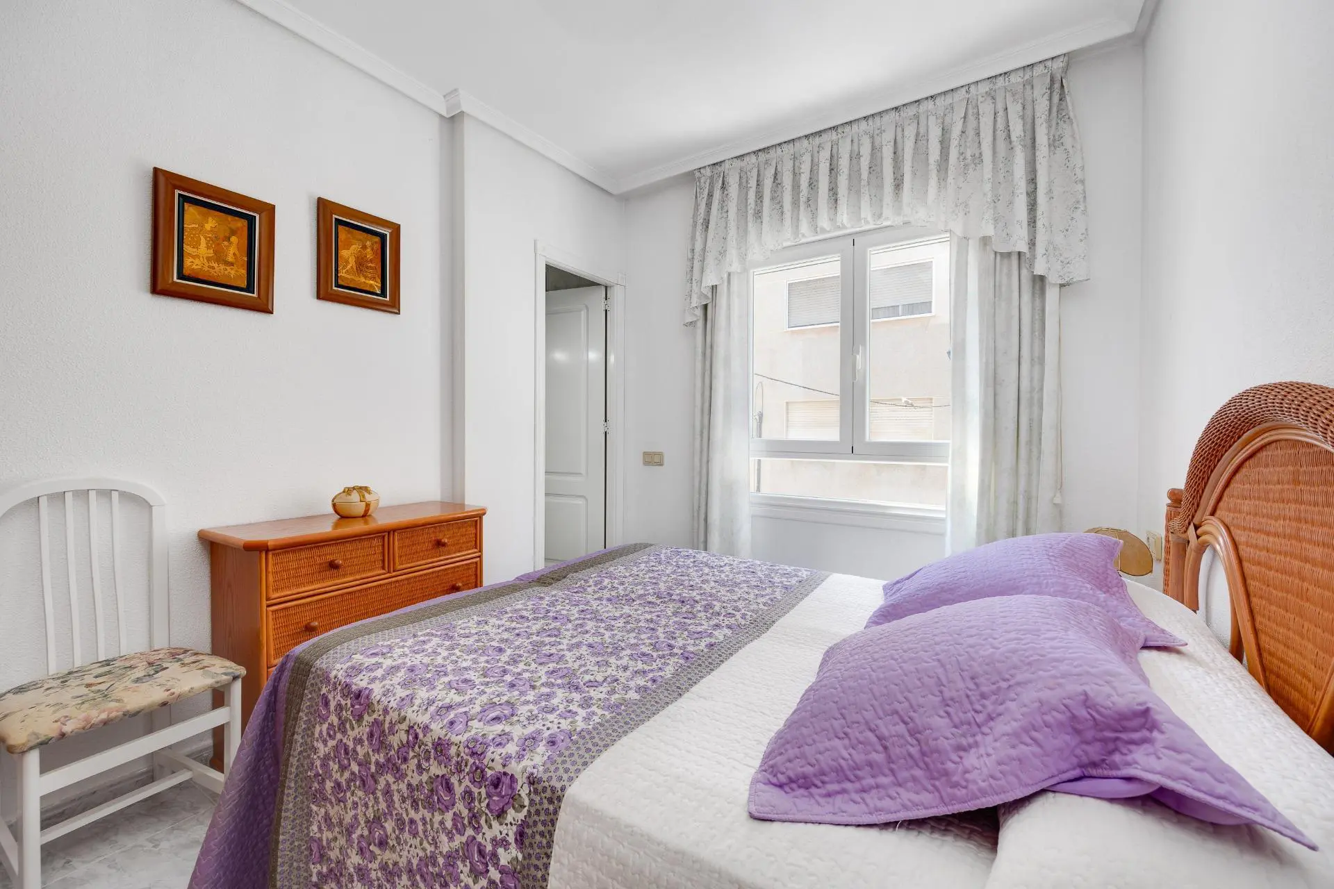 Apartment Of 103 M² In Torrevieja, Spain