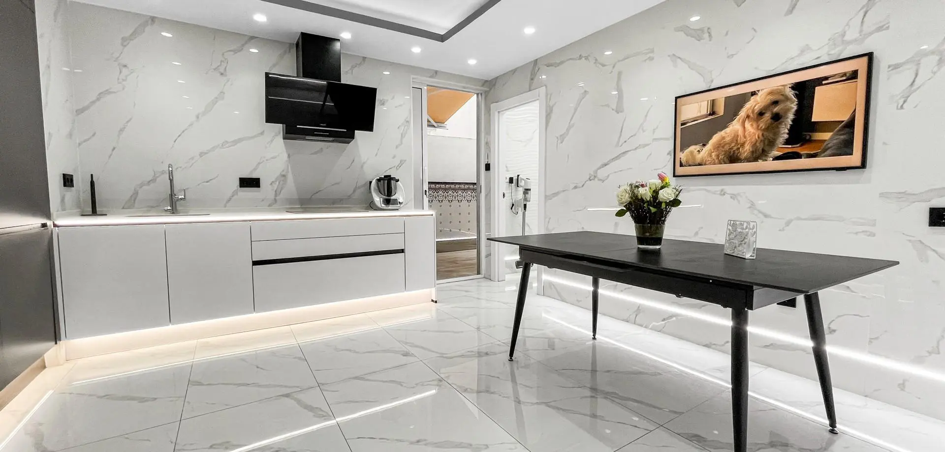 Apartment Of 108 M² In Torrevieja, Spain