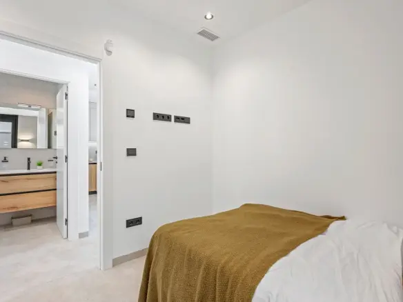 3-bedroom Villa In San Miguel De Salinas, Spain (116 M²)
