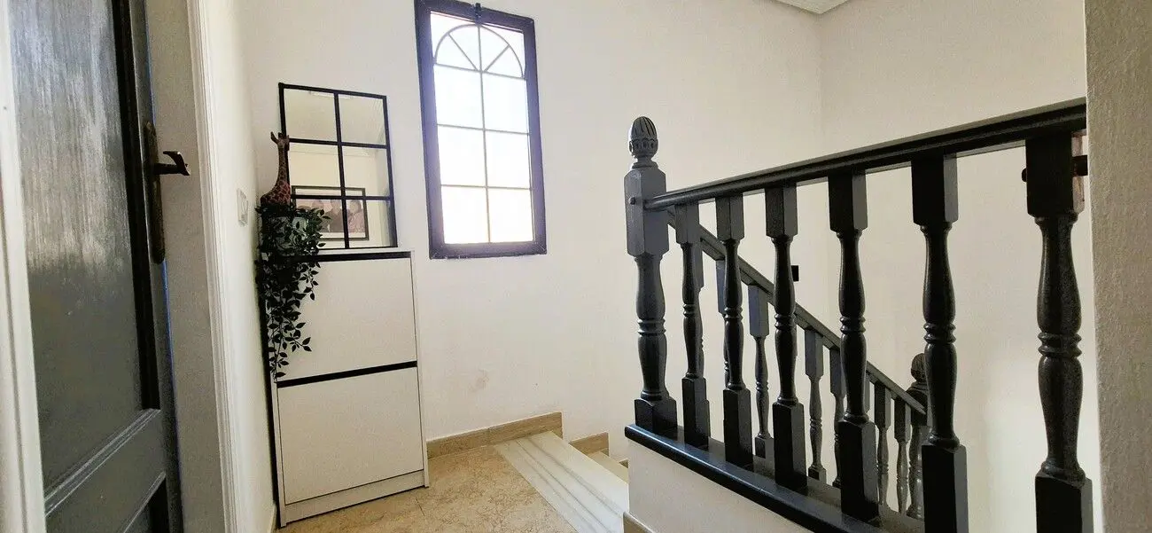Villa Of 100 M² In San Miguel De Salinas, Spain