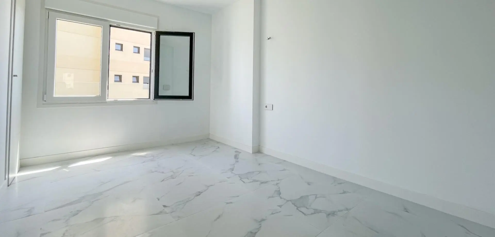 Apartment Of 146 M² In Orihuela Costa, Spain