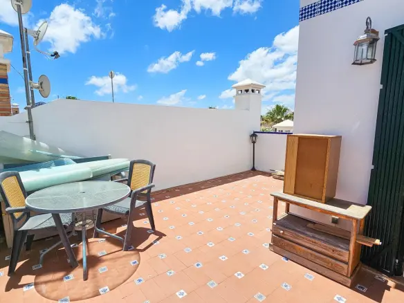 House Of 97 M² In Orihuela Costa, Spain
