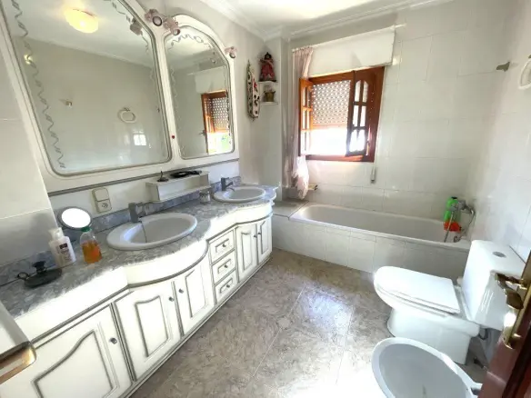 5-bedroom Town House In Rojales, Spain (325 M²)