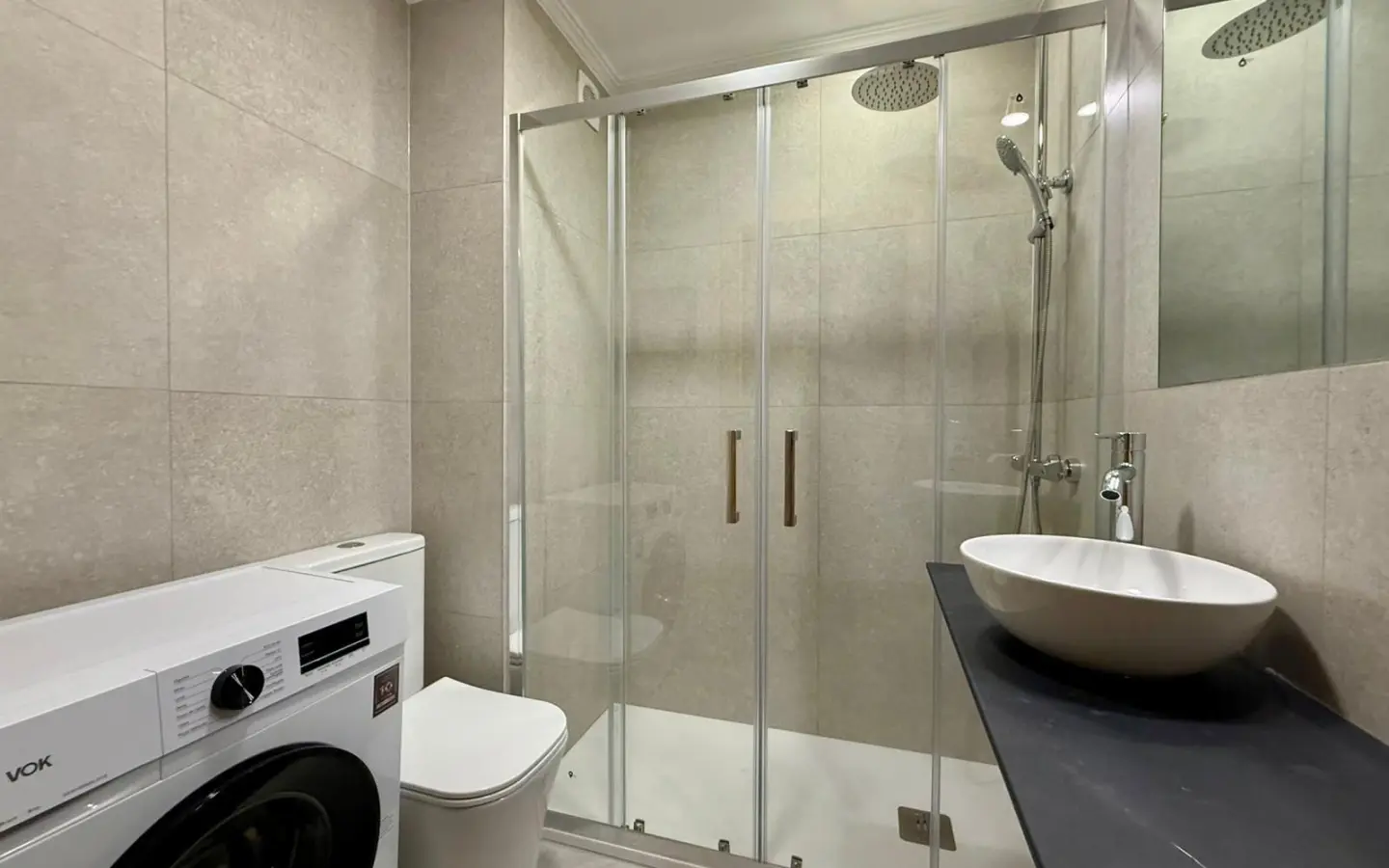Apartment Of 80 M² With Sea View In Torrevieja, Spain