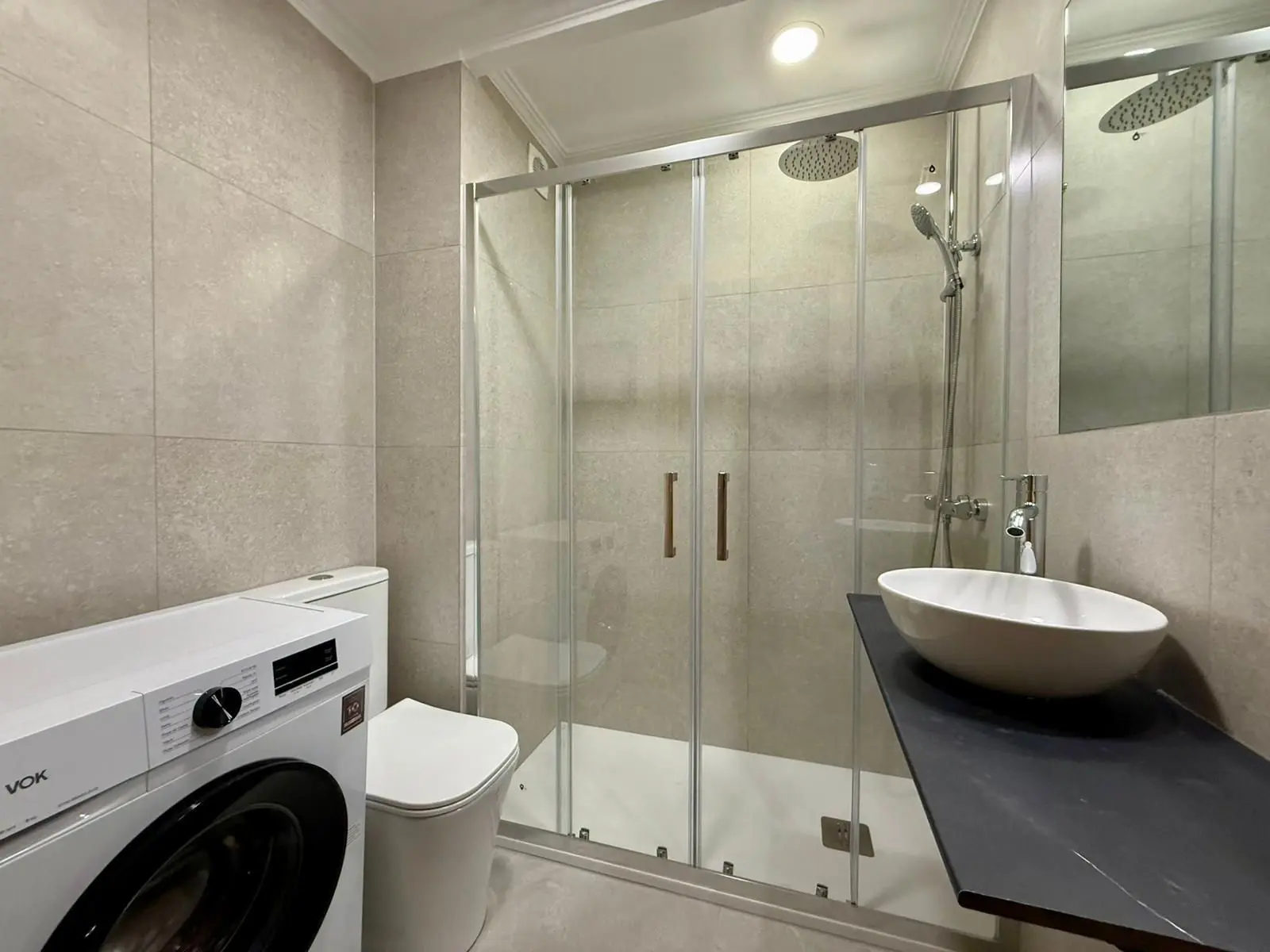 Apartment Of 80 M² With Sea View In Torrevieja, Spain