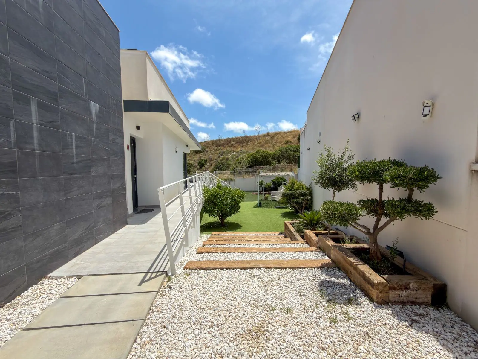 Villa Of 200 M² In San Miguel De Salinas, Spain