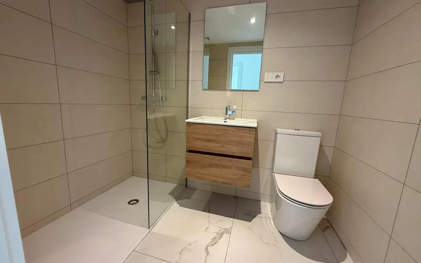 2-bedroom Apartment In Torrevieja, Spain (76 M²)