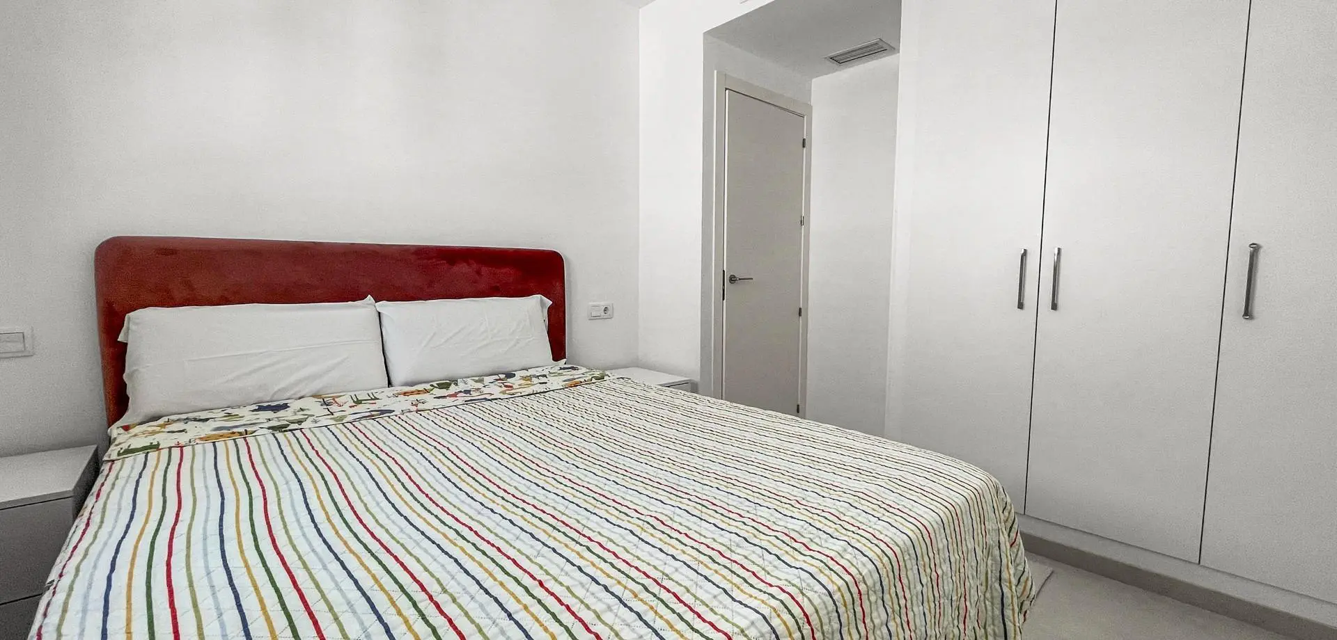 Apartment Of 107 M² In Orihuela Costa, Spain
