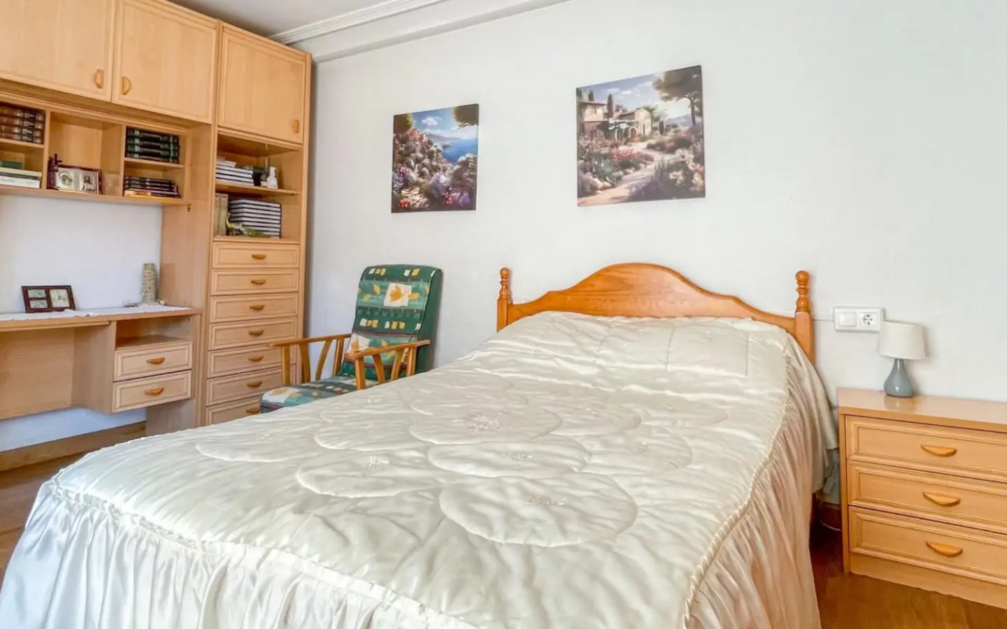 Apartment Of 129 M² In Torrevieja, Spain