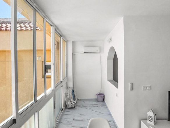 Apartment Of 45 M² In Torrevieja, Spain