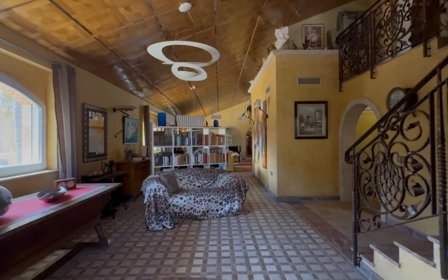 Villa Of 440 M² In Los Nietos, Spain