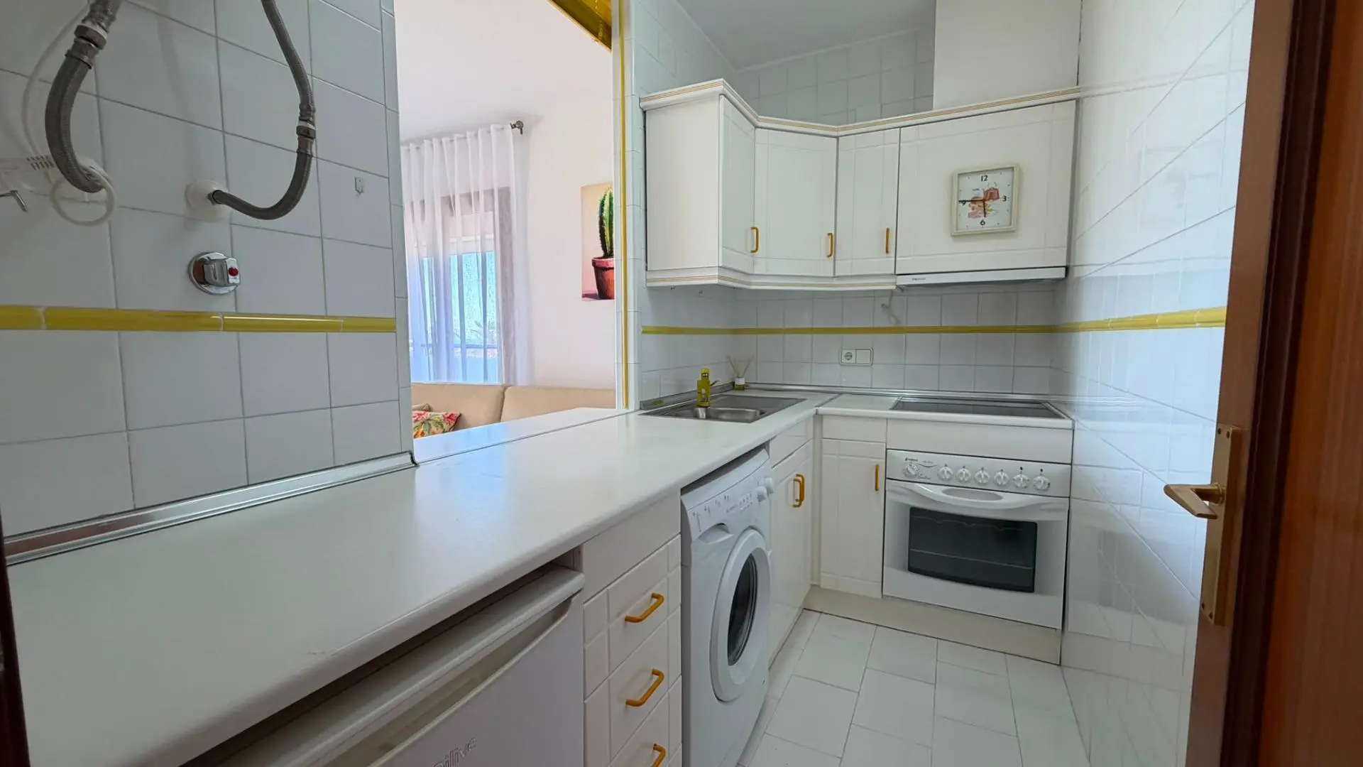 Apartment Of 63 M² In Torrevieja, Spain