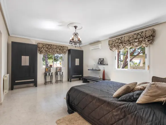 Villa Of 240 M² With Mediterranean Style In Rojales