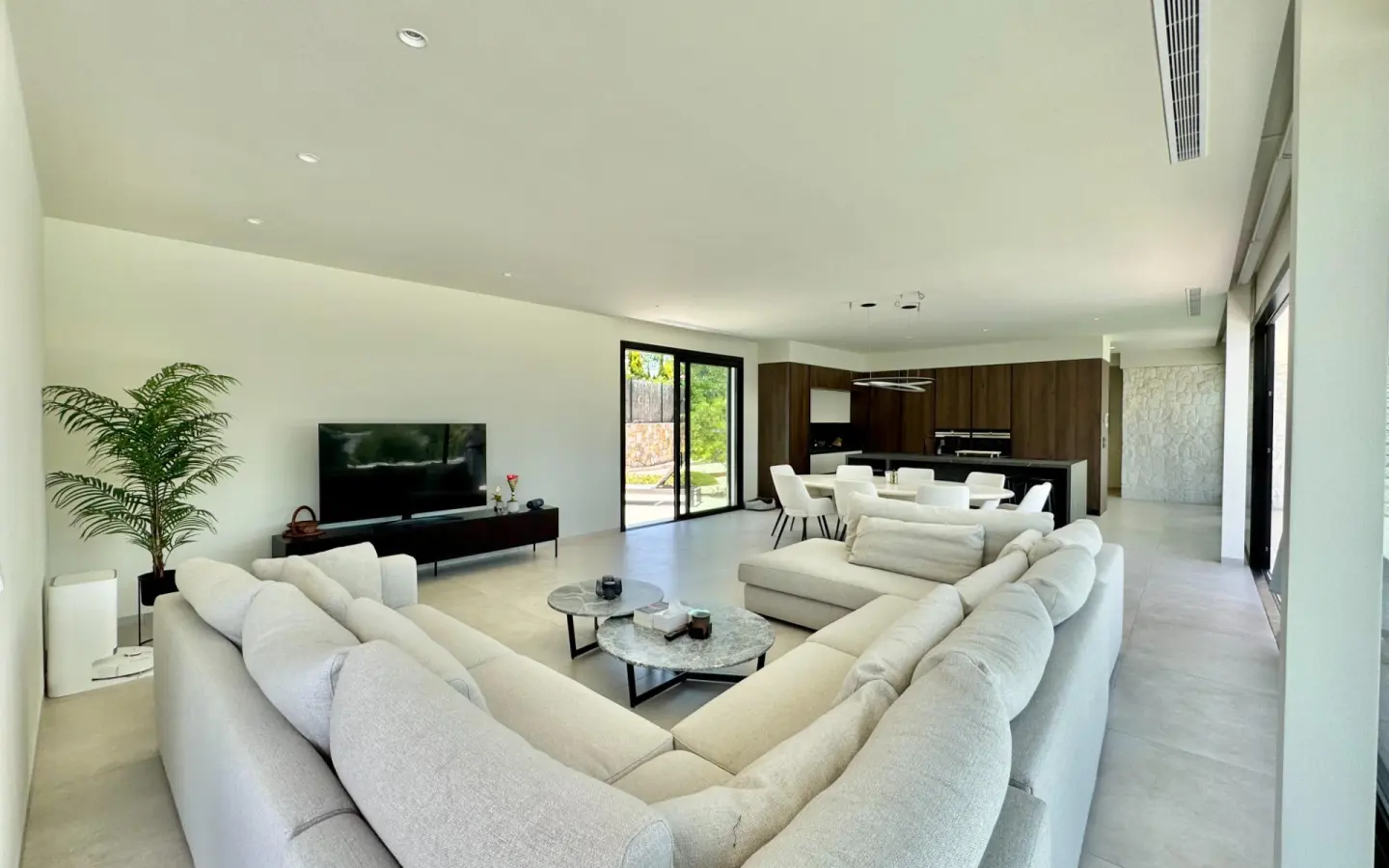 Villa Of 369 M² In Orihuela, Spain