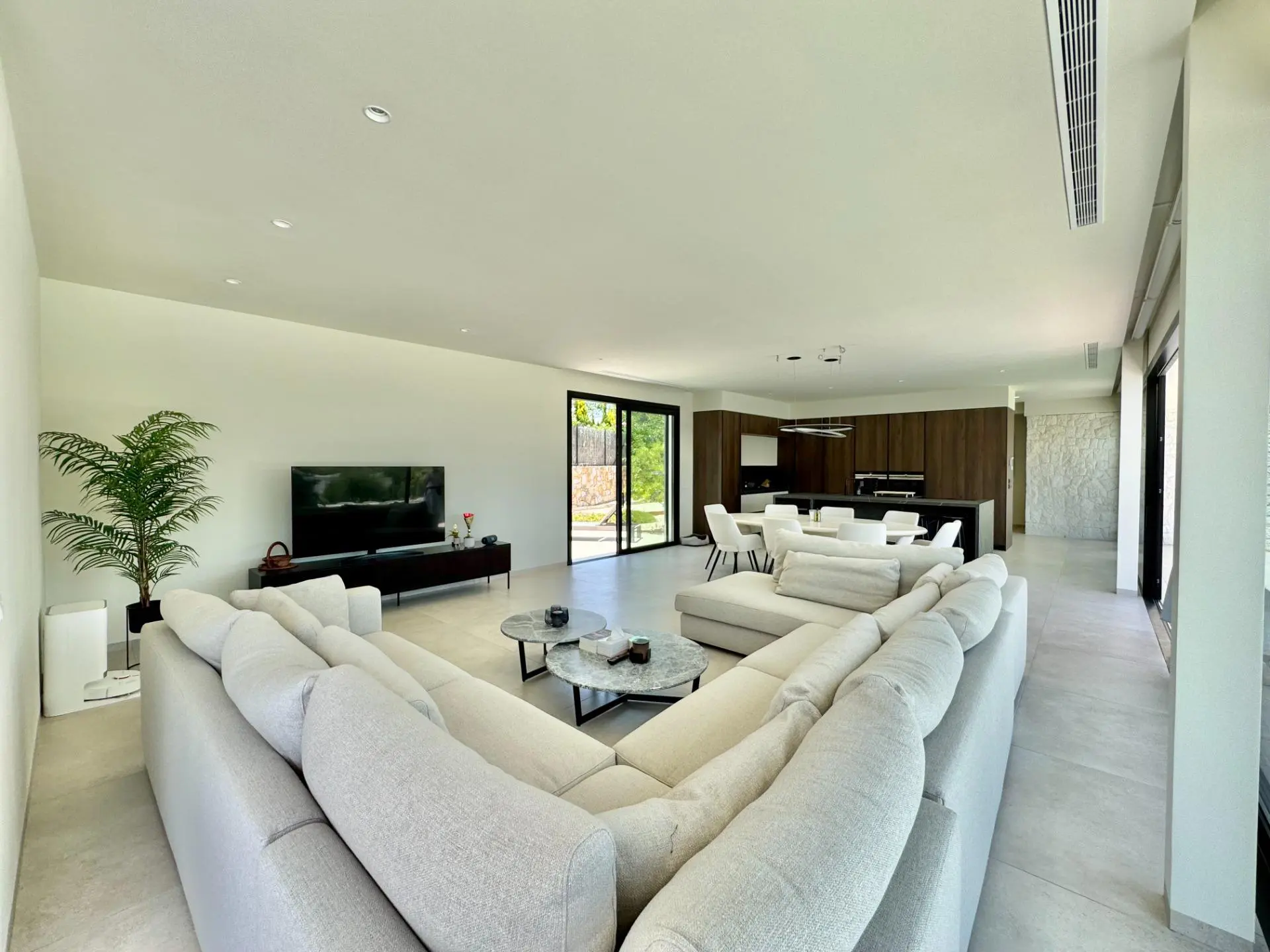 Villa Of 369 M² In Orihuela, Spain