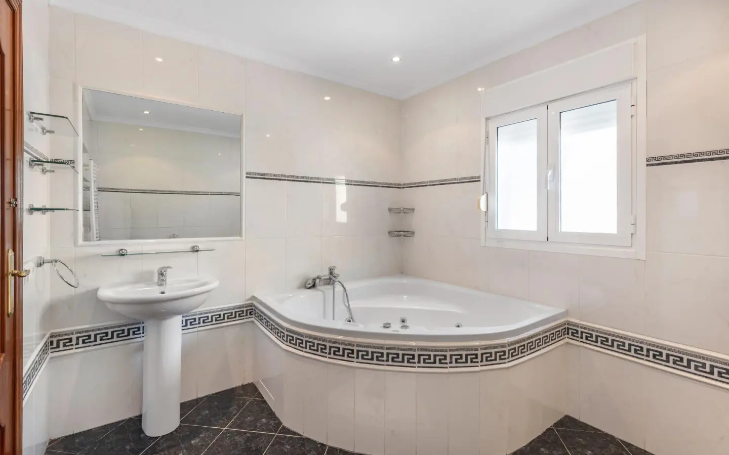 Villa Of 240 M² With Mediterranean Style In Rojales
