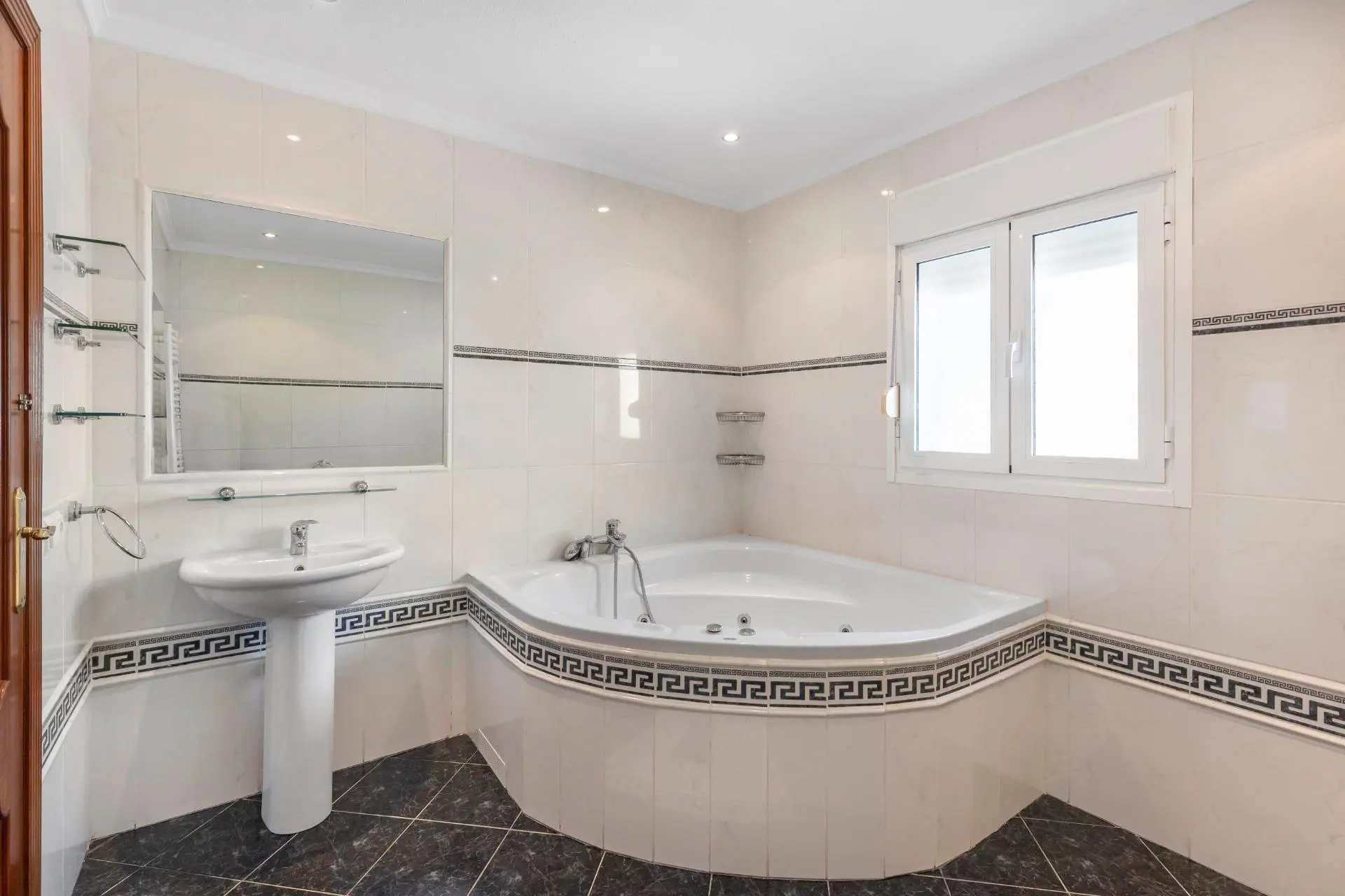 Villa Of 240 M² With Mediterranean Style In Rojales