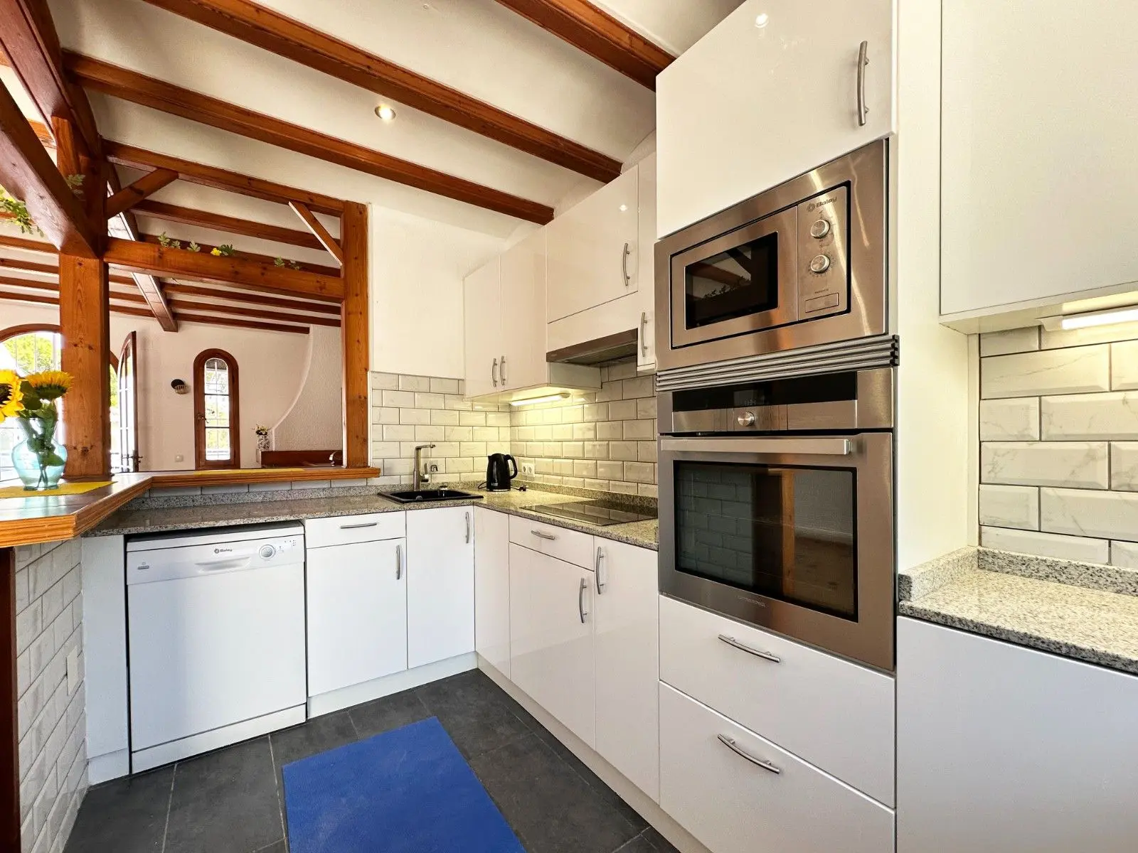 Terraced House Of 98 M² With Sea Views In Orihuela Costa