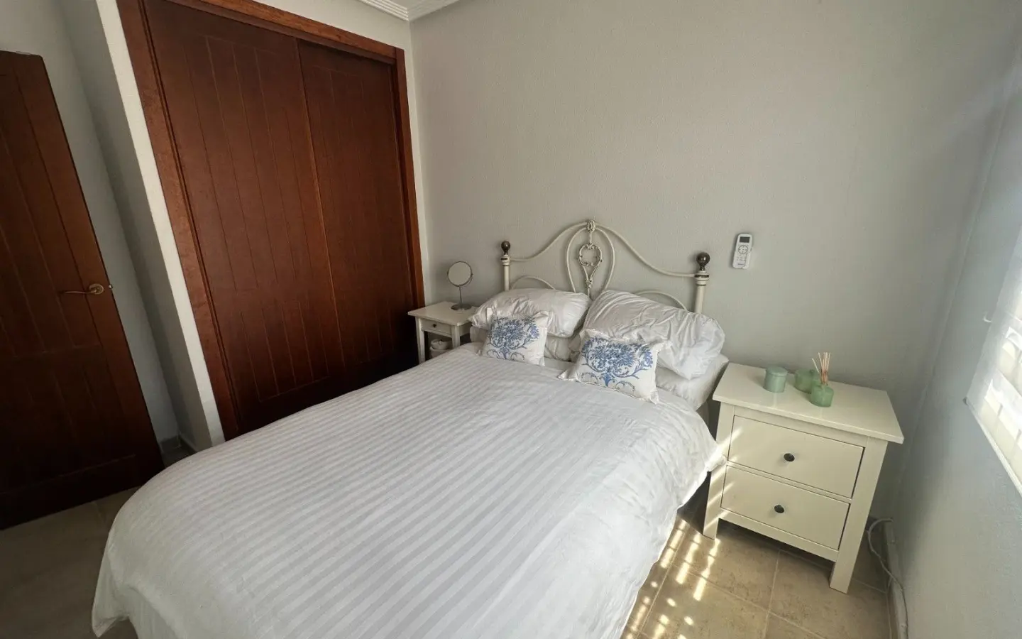 Apartment Of 78 M² With Features In Torrevieja, Spain