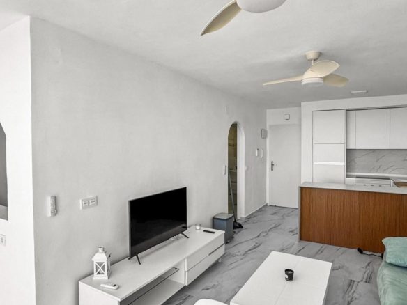 Apartment Of 45 M² In Torrevieja, Spain
