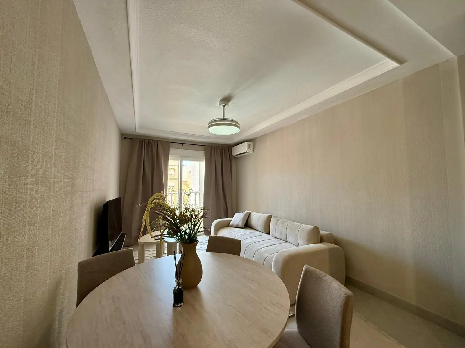 Apartment Of 80 M² With Sea View In Torrevieja, Spain