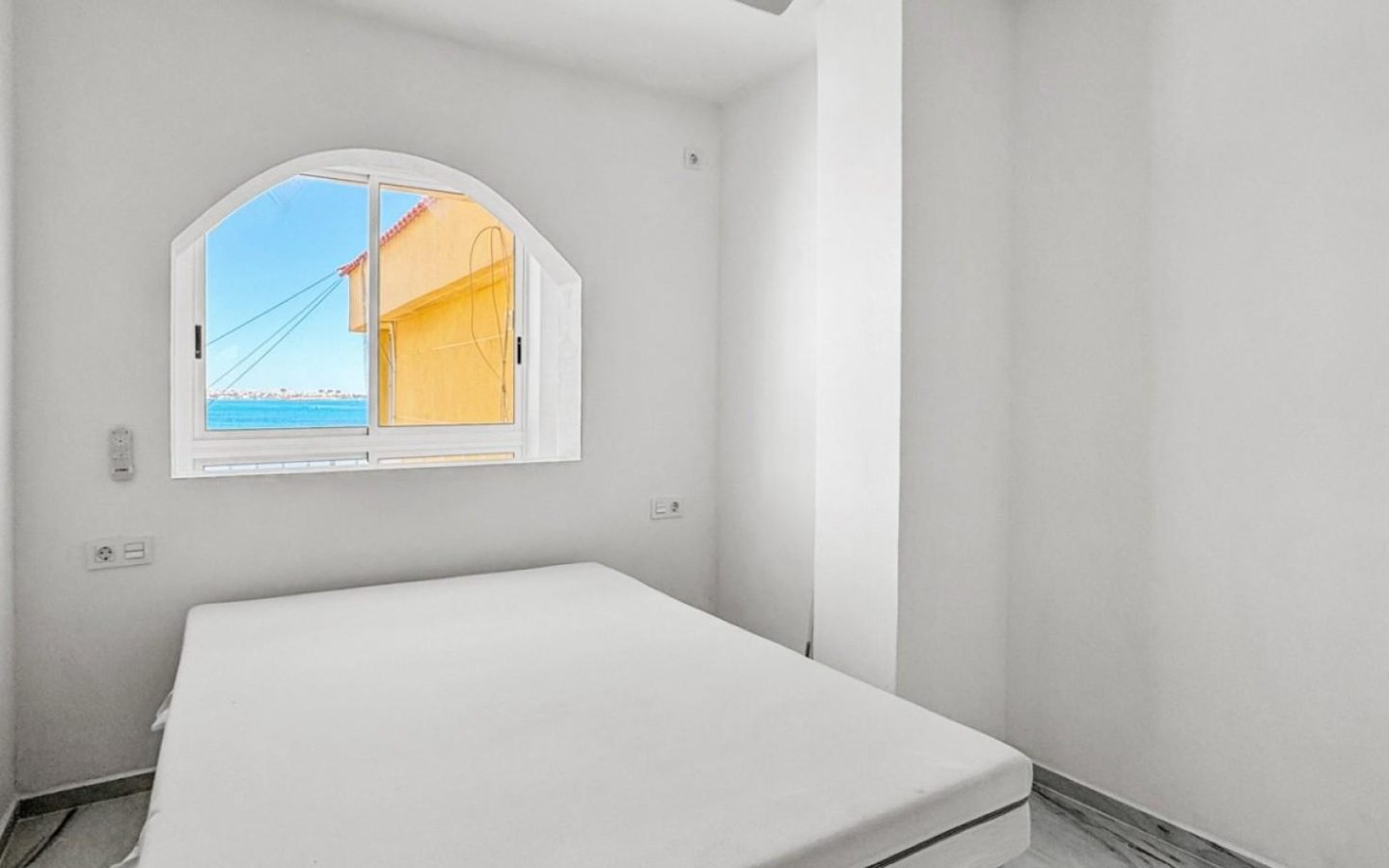 Apartment Of 45 M² In Torrevieja, Spain