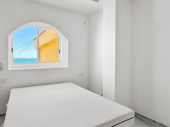 Apartment Of 45 M² In Torrevieja, Spain