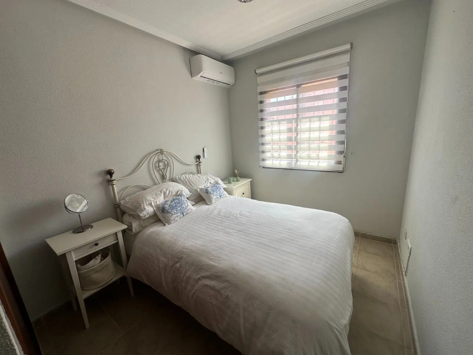 Apartment Of 78 M² With Features In Torrevieja, Spain