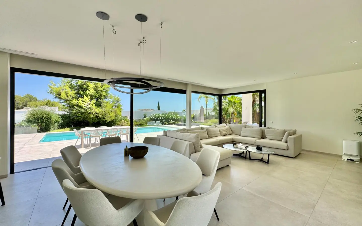 Villa Of 369 M² In Orihuela, Spain