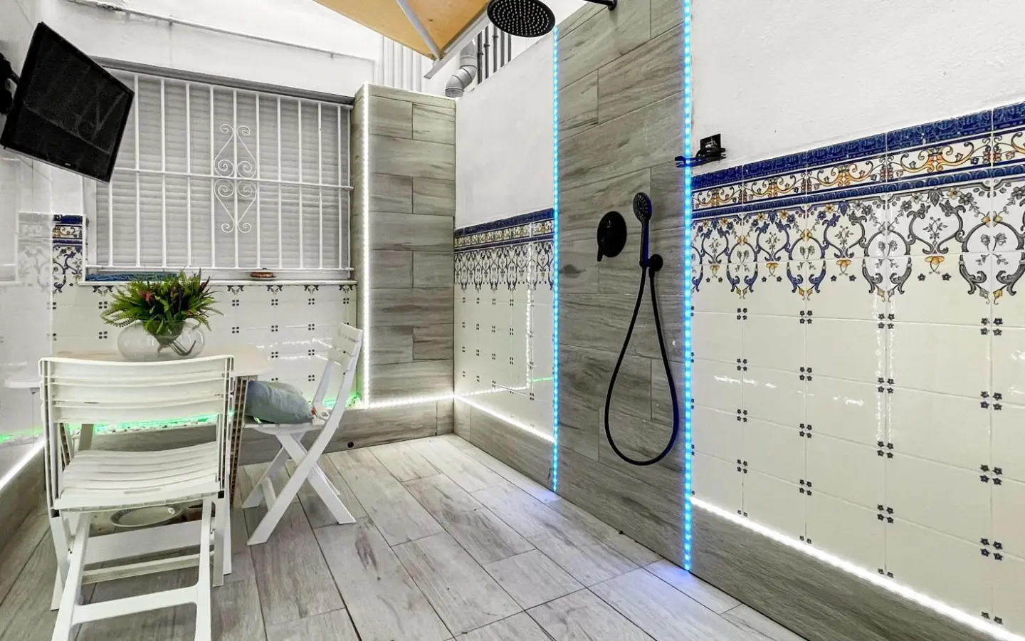 Apartment Of 108 M² In Torrevieja, Spain