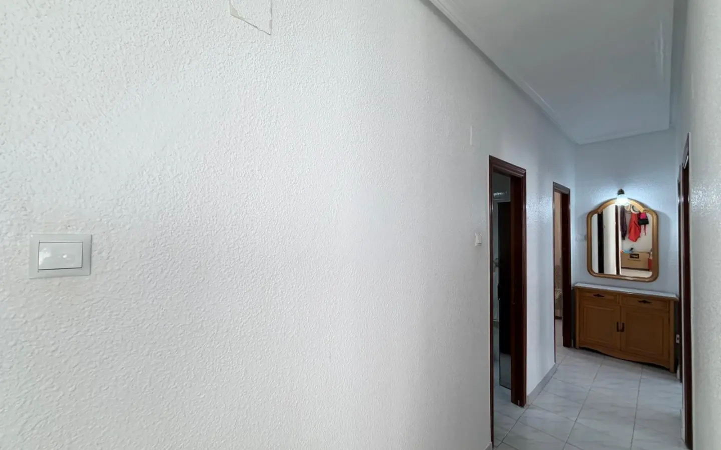 Apartment Of 81 M² In Torrevieja, Spain