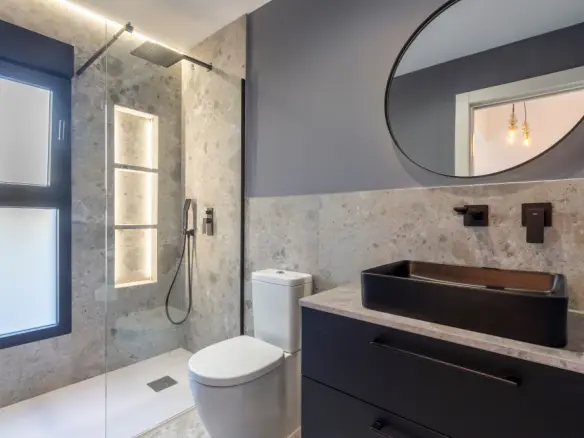 3-bedroom Semi In Torrevieja, Spain (100 M²)