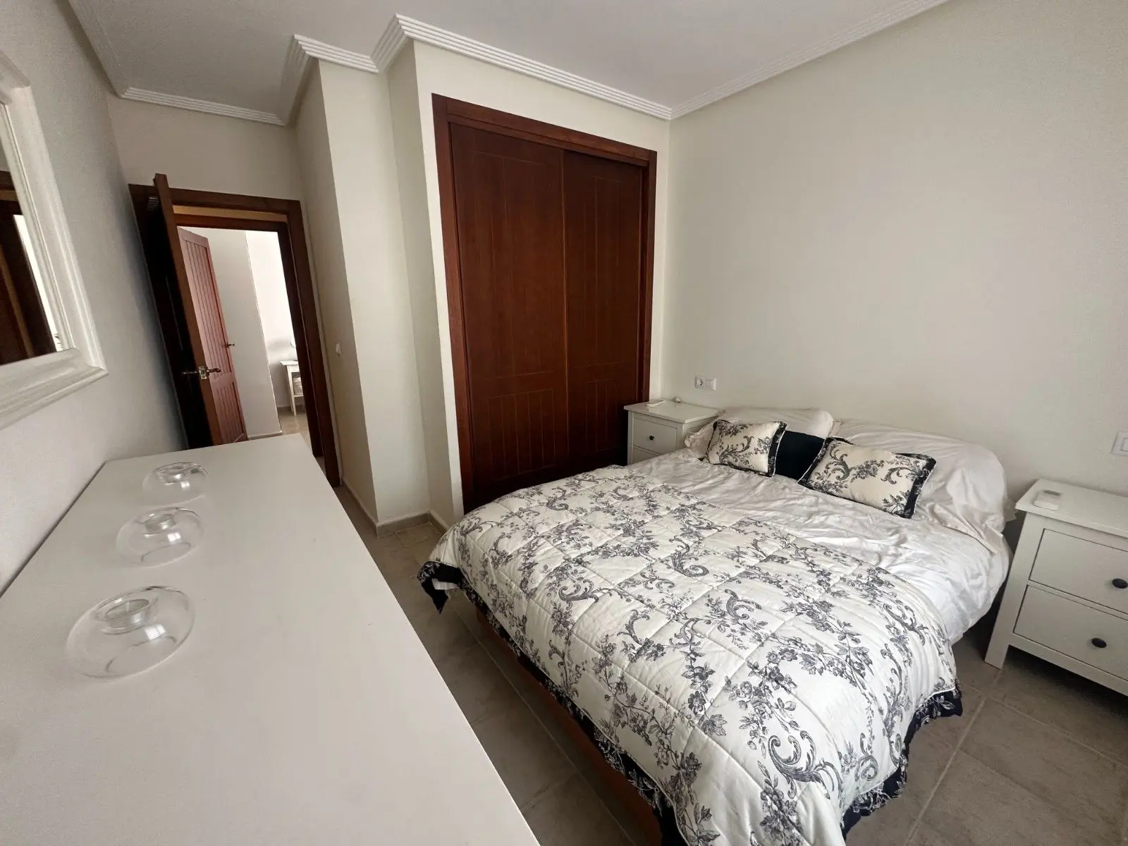 Apartment Of 78 M² With Features In Torrevieja, Spain