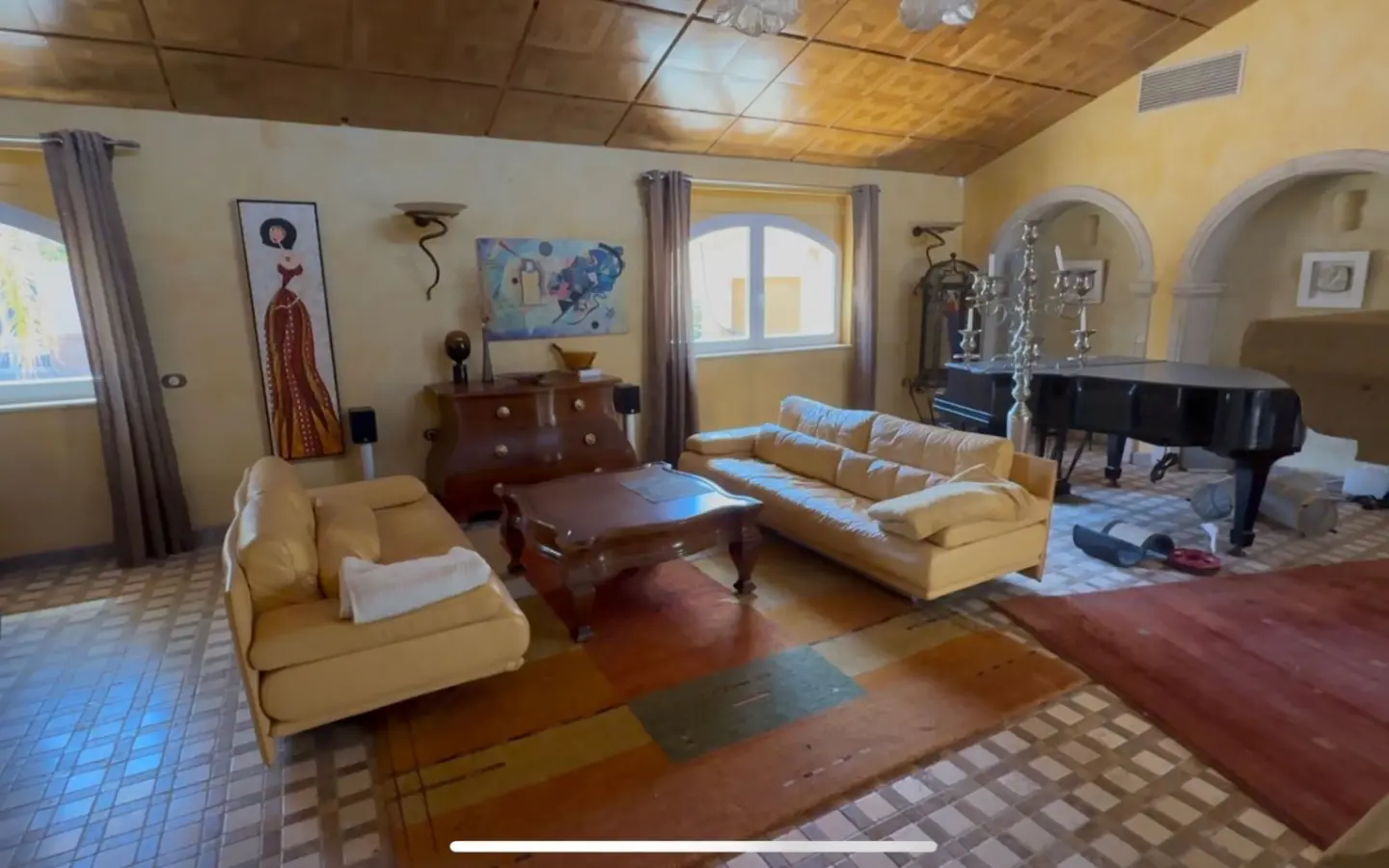 Villa Of 440 M² In Los Nietos, Spain