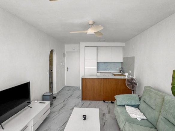 Apartment Of 45 M² In Torrevieja, Spain