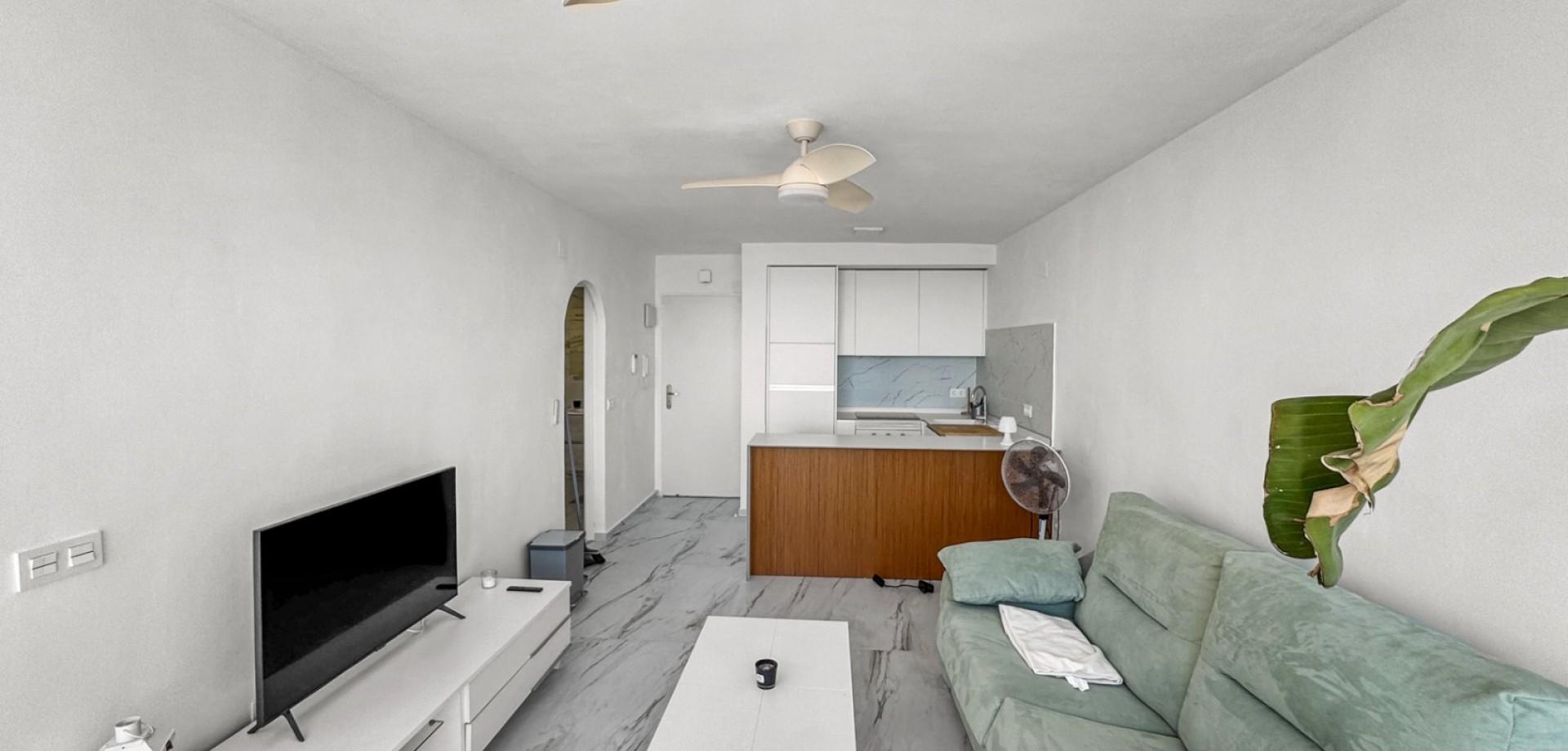Apartment Of 45 M² In Torrevieja, Spain